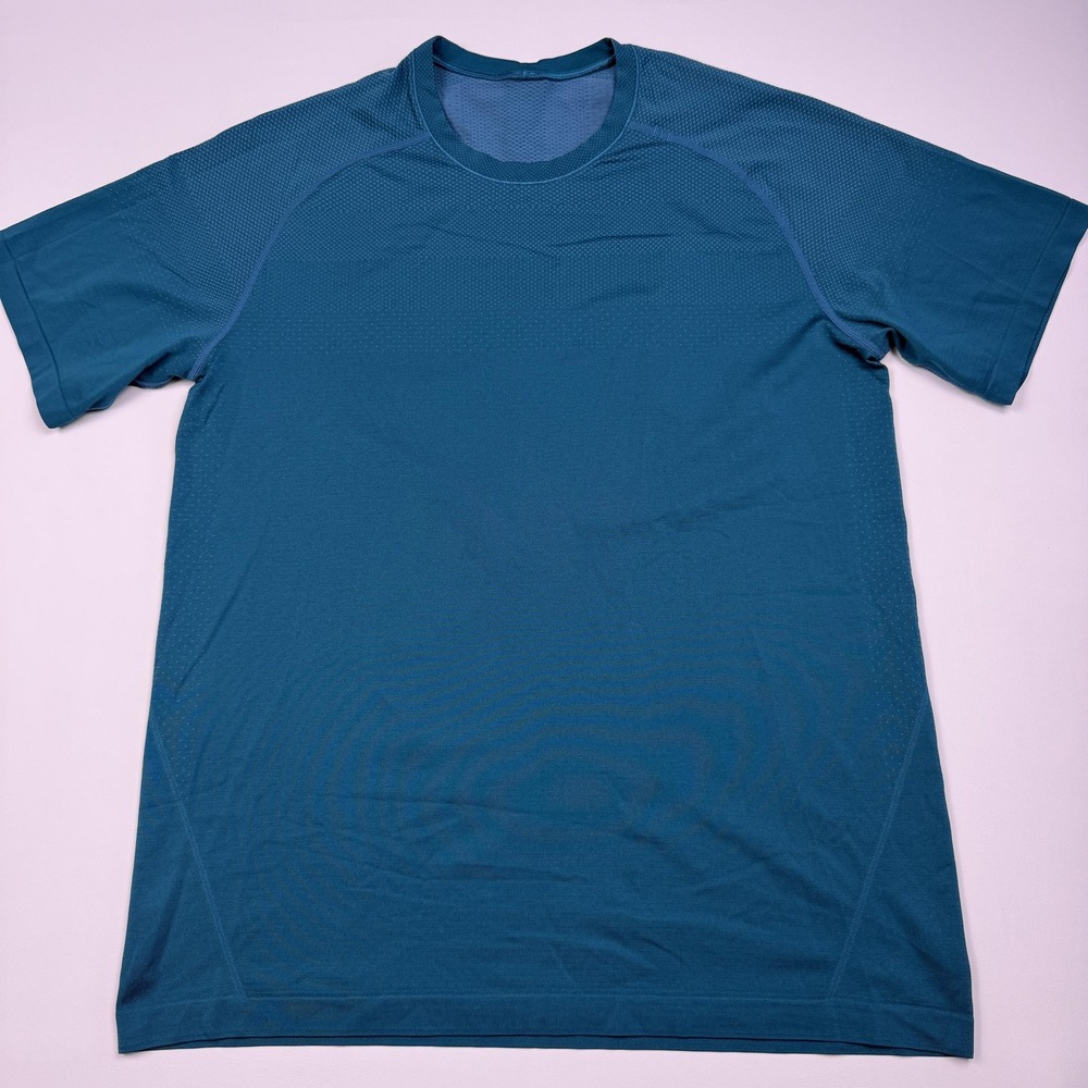 Lululemon Metal Vent Tech Shirt Mens Large Blue Short Sleeve Lightweight